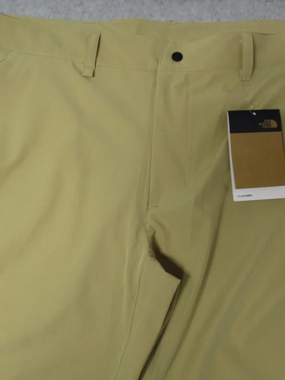 The North Face Pants/Zip Shorts Mens 38 x 31 Beige Khaki Stretch FlashDry